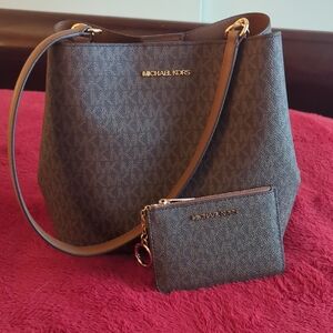 Michael Kors Dark Brown Shoulder Bag with Pouch